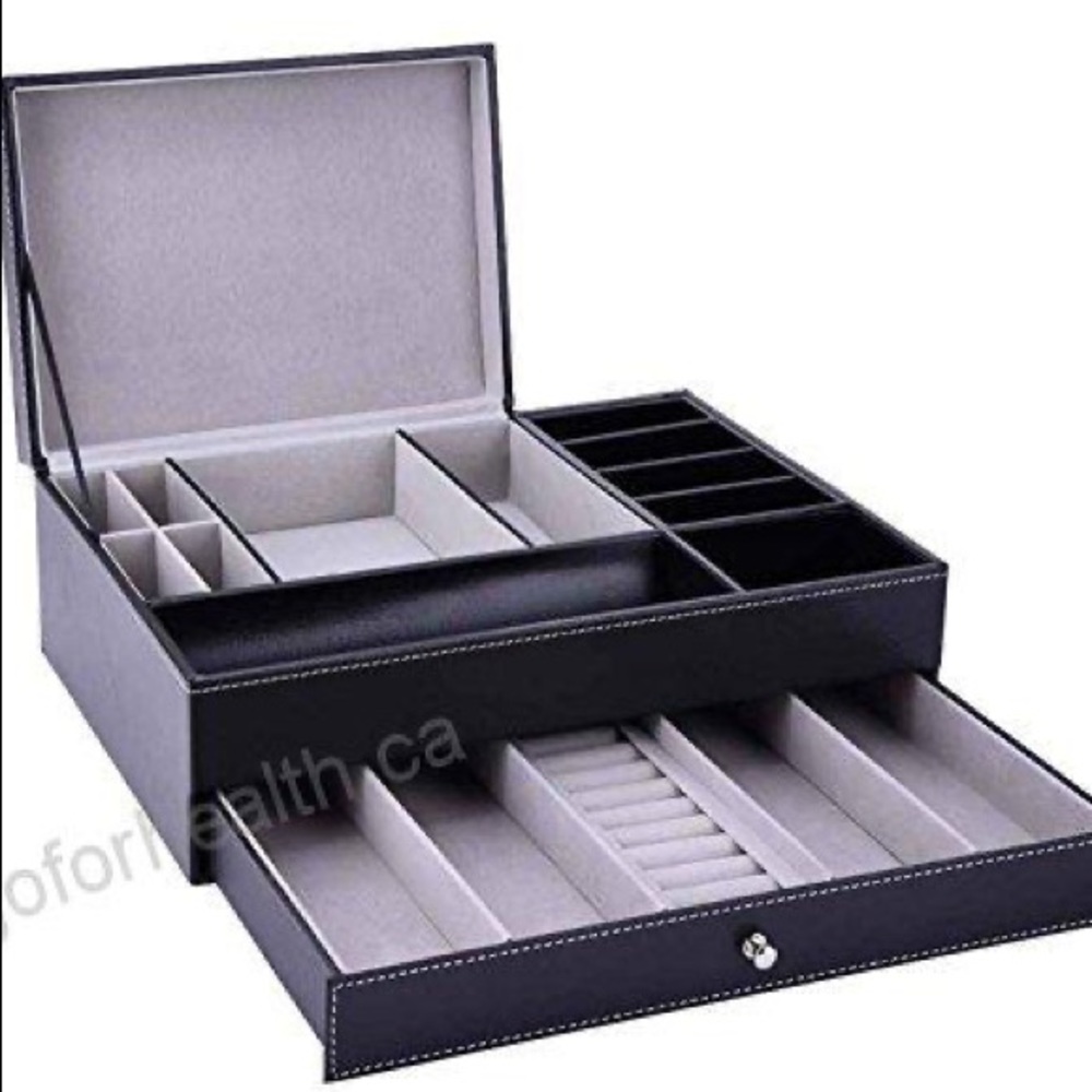 Jewelry box leather
